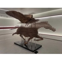 天津展覽館方塊拼接桐木飛馬雕塑落地擺件